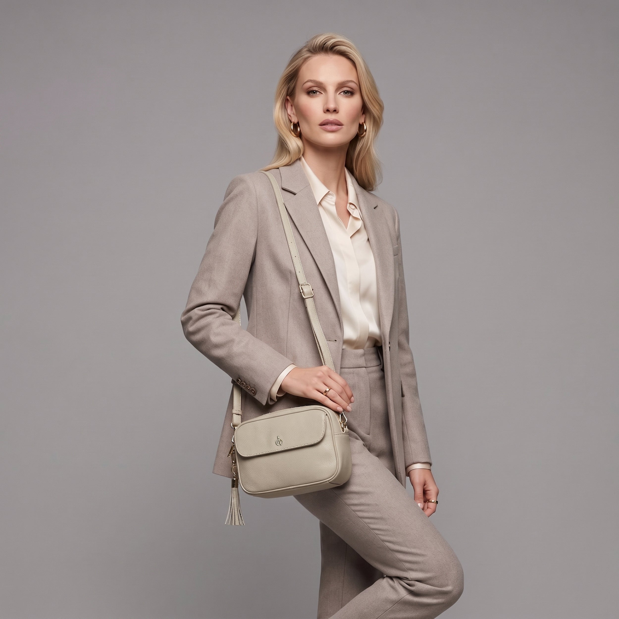 'HACKNEY' Fog Grey Pebble Grain Real Leather Crossbody Bag