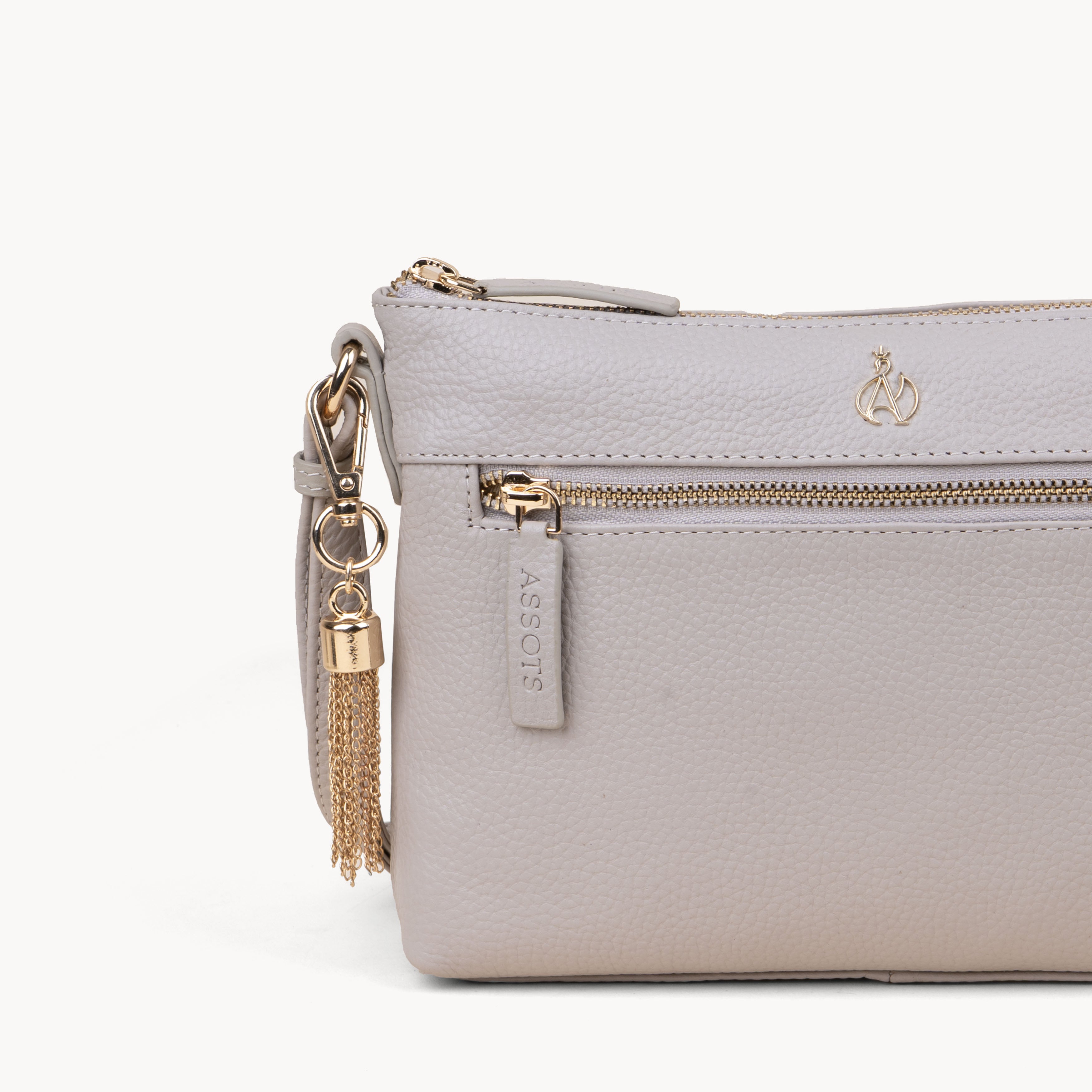 The Gold Chain Tassel