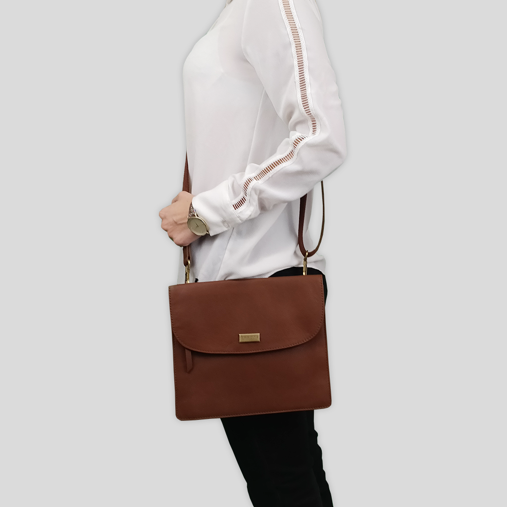 'OSLO' Tan Pebble Grain Leather Crossbody Bag