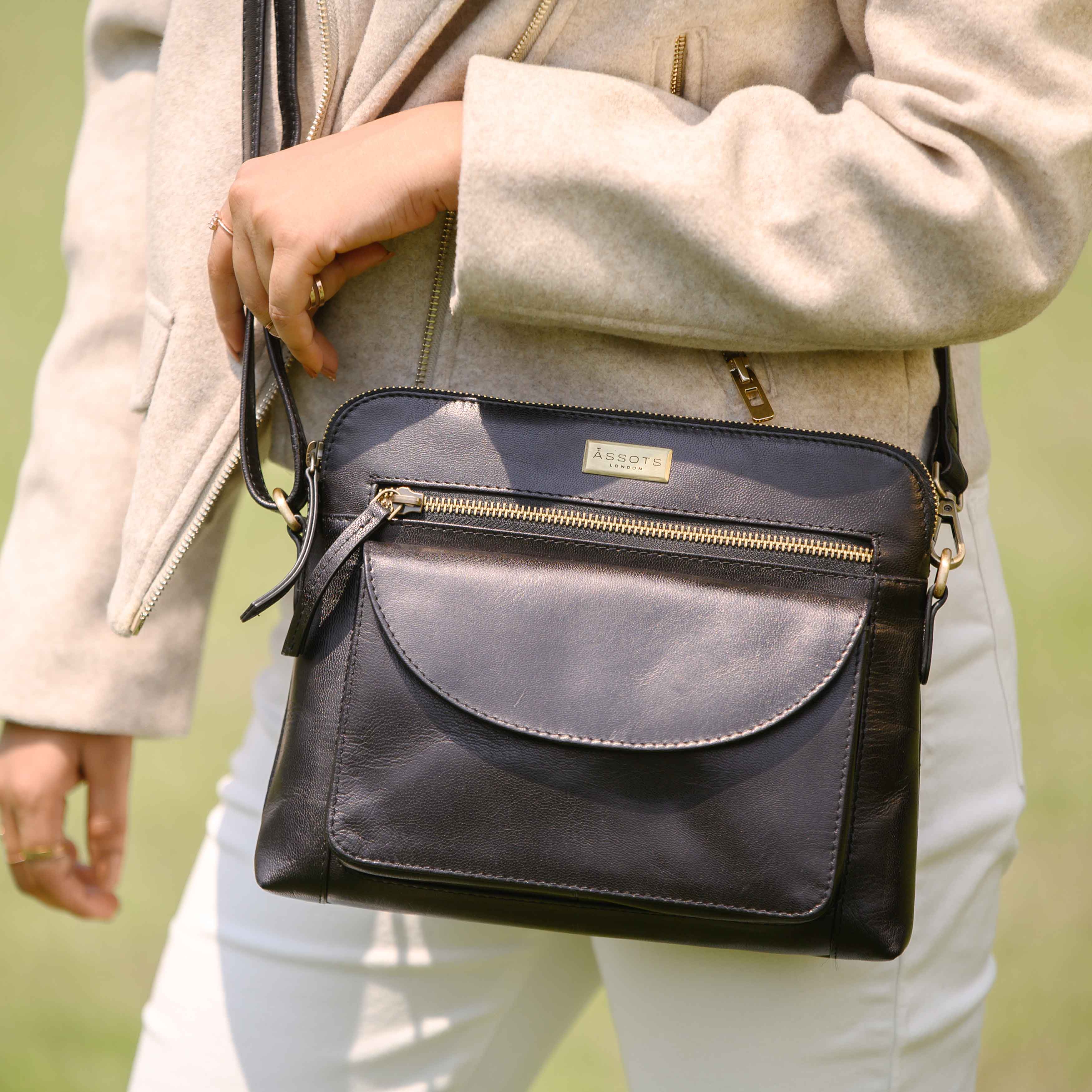 'JEAN' Black Vegetable Tanned Real Leather Crossbody Bag