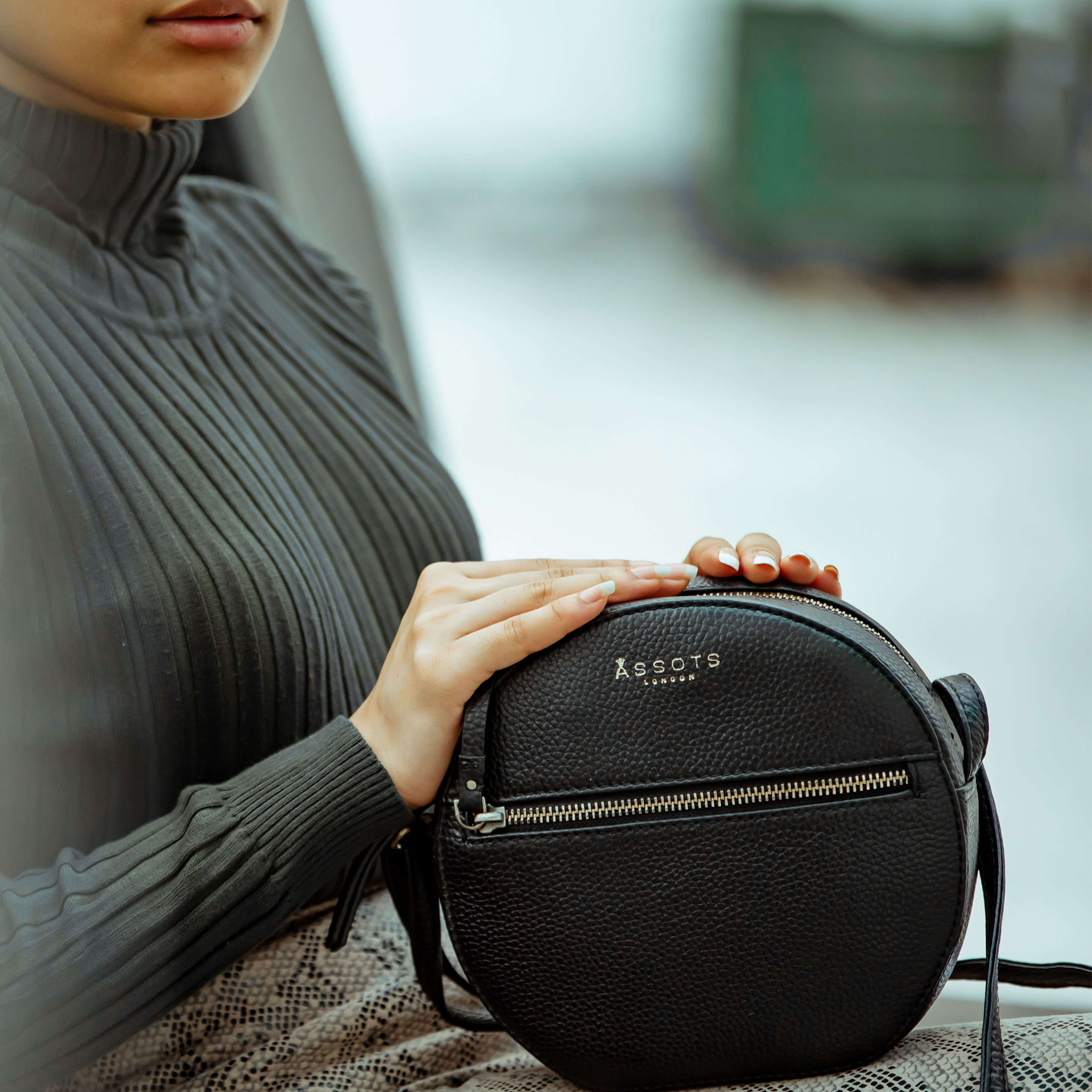 'Jane' Black Pebble Grain Leather Round Designer Crossbody Bag