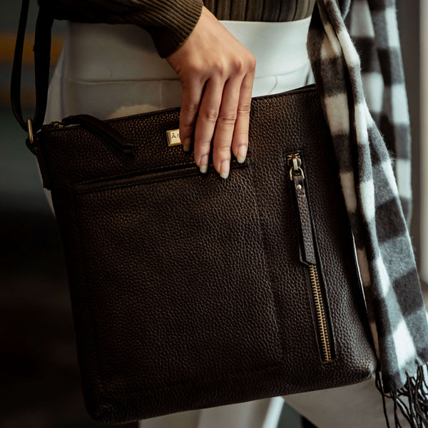 'EDITH' Black Pebble Grain Leather Crossbody bag
