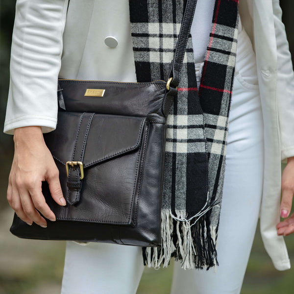 'HOXTON' Black Vintage Leather Crossbody Sling Bag