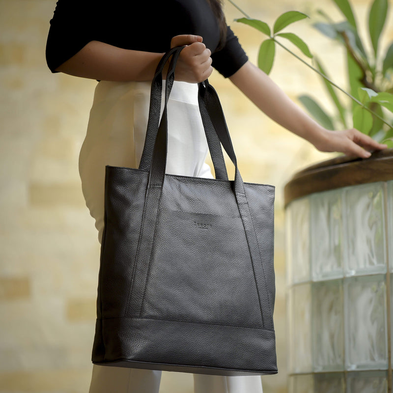 'Barbara' Black Soft Full Grain Leather Tote Bag