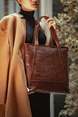 'Barbara' Brown Vintage Waxy Polished Leather Tote Bag